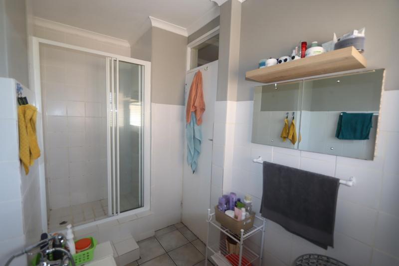 2 Bedroom Property for Sale in Claremont Western Cape